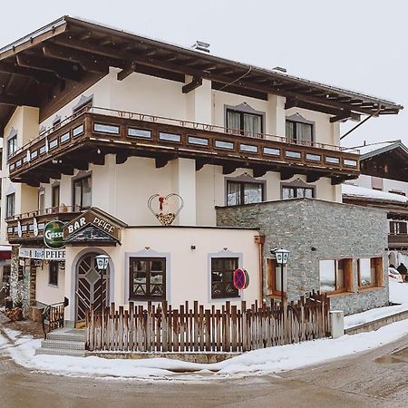 Pension Zimpasser Saalbach-Hinterglemm Buitenkant foto